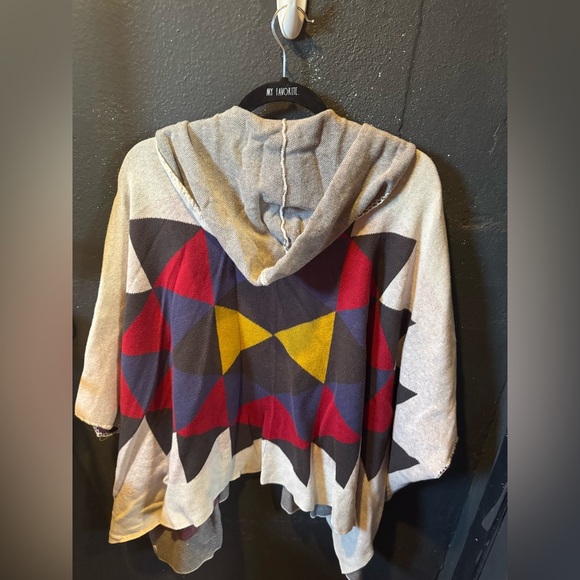 Billabong Cream, Blue and Red Hooded Short Sleeve Cardigan Size Medium - Picture 5 of 5